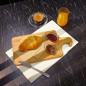 Majestic Eagle Oak Serving & Cutting Board